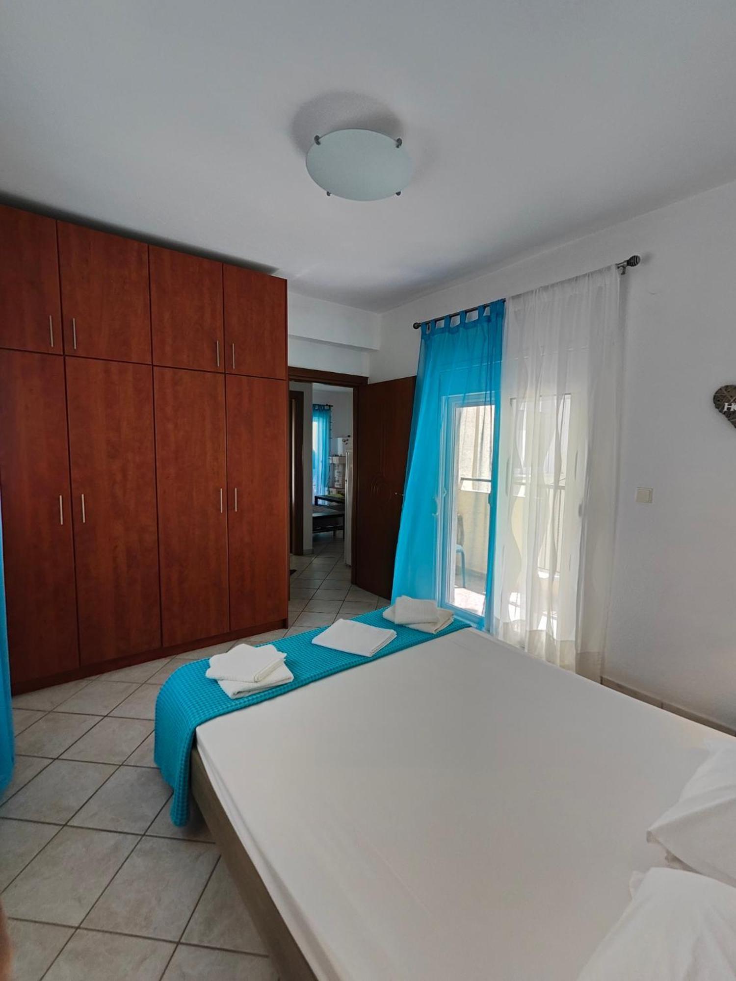 Roses Rt Apartments Skioni II Nea Skioni Dış mekan fotoğraf