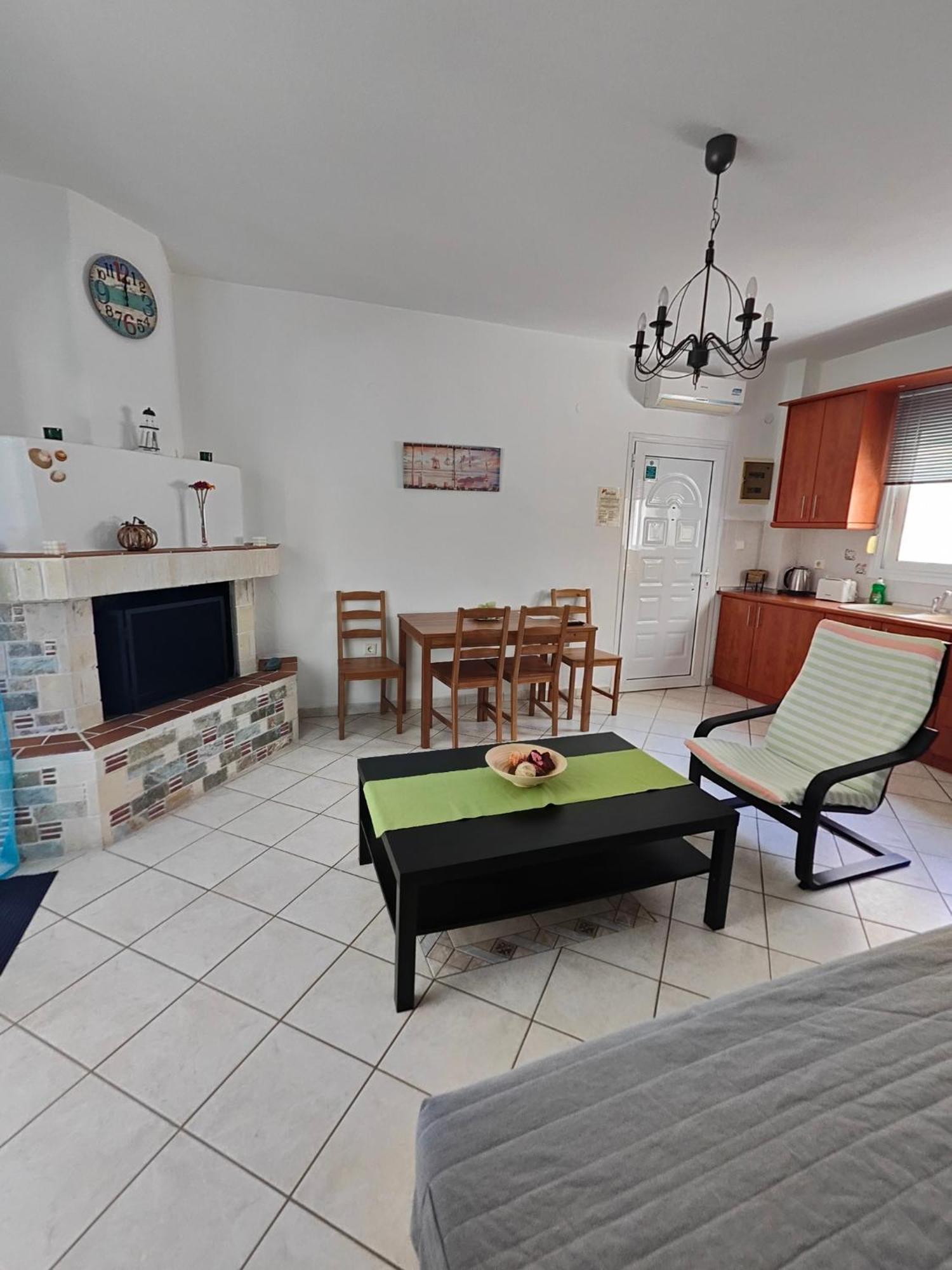 Roses Rt Apartments Skioni II Nea Skioni Dış mekan fotoğraf